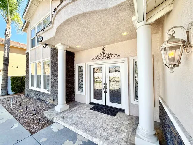 26187 Isherwood St Murrieta, CA 92563 photo 3