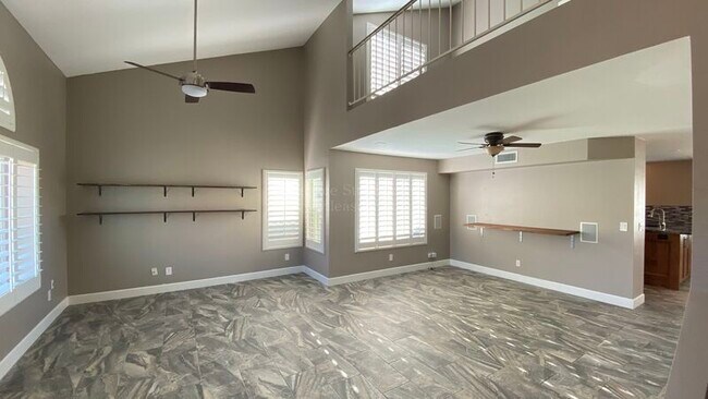 2757 E Rock Wren Rd Phoenix, AZ 85048 photo 3