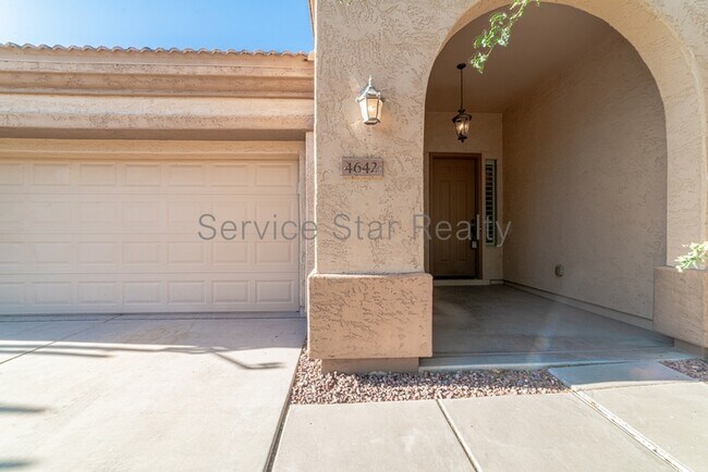 4642 E Blue Spruce Ln Gilbert, AZ 85298 photo 5