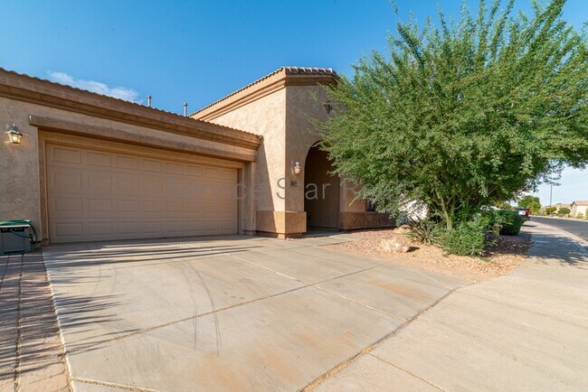 4642 E Blue Spruce Ln Gilbert, AZ 85298 photo 2
