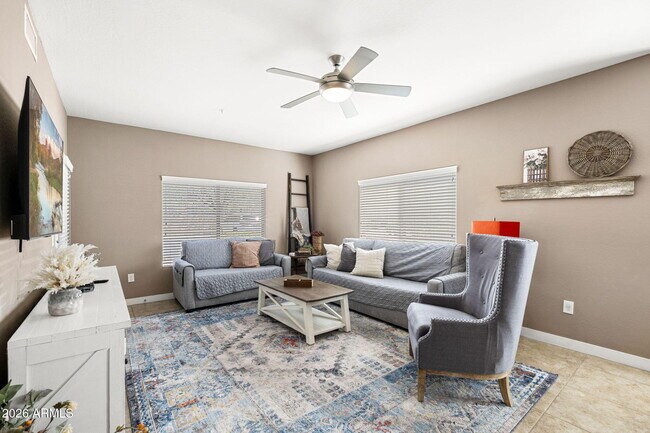 5450 E Deer Valley Dr Phoenix, AZ 85054 photo 2