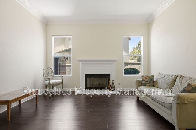 2792 Camphor Ct Chula Vista, CA 91914 photo 2