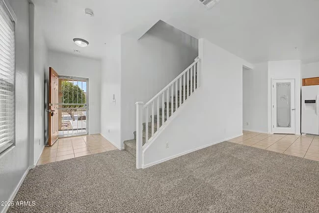 8748 W Wood Dr Peoria, AZ 85381 photo 5