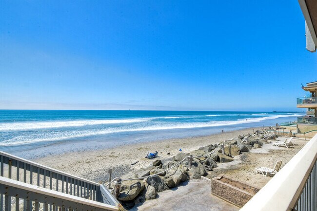 1445 S Pacific St Oceanside, CA 92054 photo 2