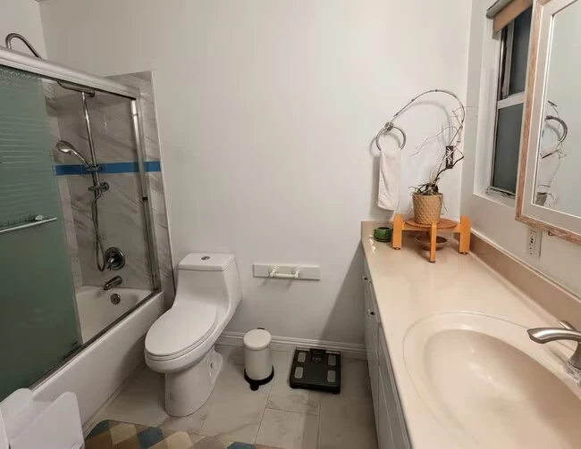 1160 Coast Blvd San Diego, CA 92037 photo 2