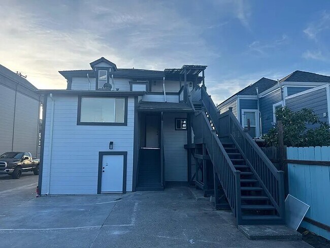 3238 Adeline St Oakland, CA 94608 photo 3
