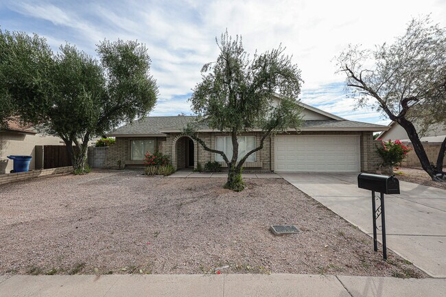 6519 S Elm St Tempe, AZ 85283