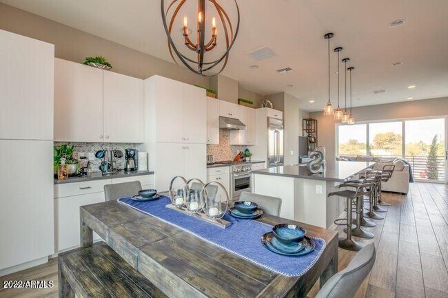 3105 N 71st St Scottsdale, AZ 85251 photo 2
