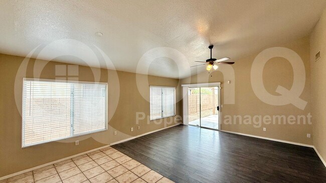 2239 E Morrow Dr Phoenix, AZ 85024 photo 5