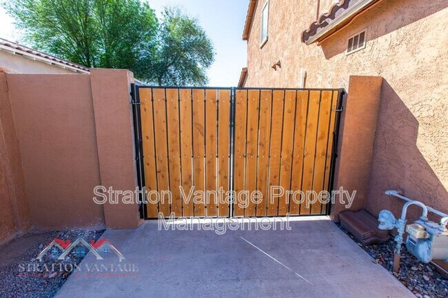 1343 E Walnut Rd Gilbert, AZ 85298 photo 4