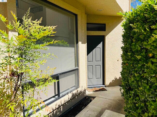 3089 Lakemont Dr San Ramon, CA 94582 photo 3