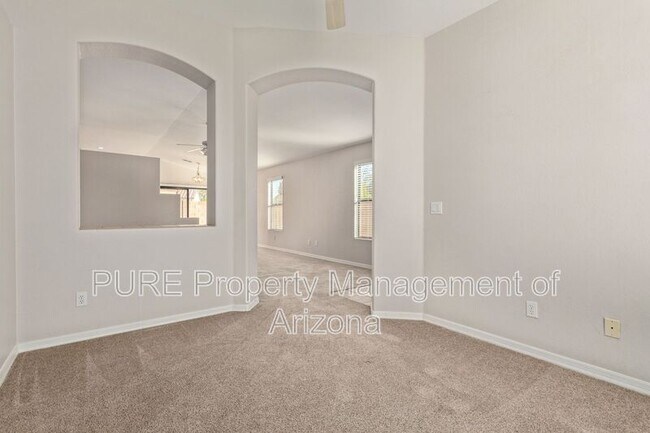15637 N 20th Ave Phoenix, AZ 85023 photo 5
