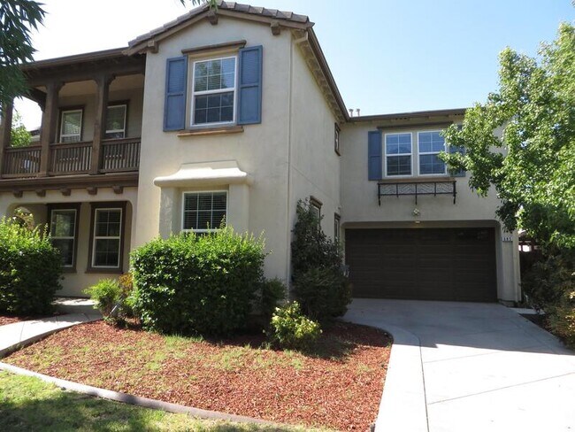 685 W Rico Way photo 3