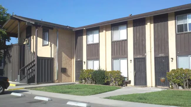 10125 Carefree Dr Santee, CA 92071 photo 3