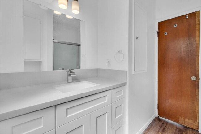 4745 Choctaw Dr San Diego, CA 92115 photo 4