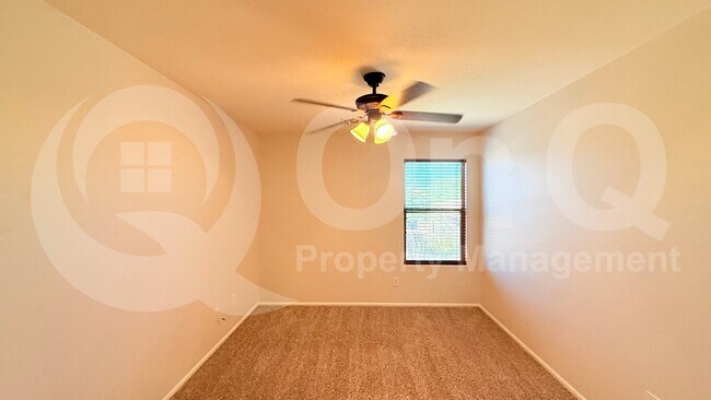 16558 W Monte Cristo Ave Surprise, AZ 85388 photo 2