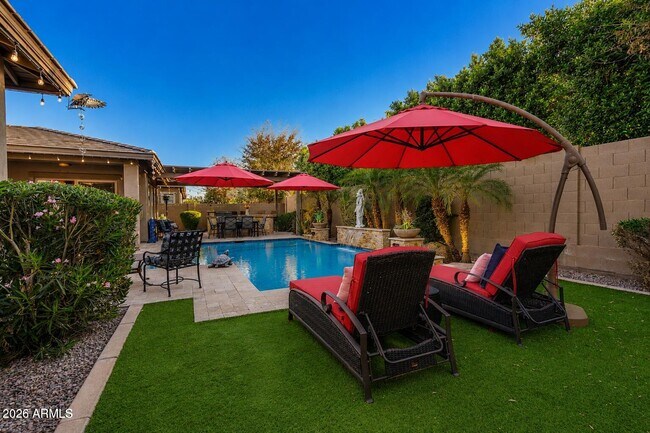 3781 E Chestnut Ln Gilbert, AZ 85298 photo 2