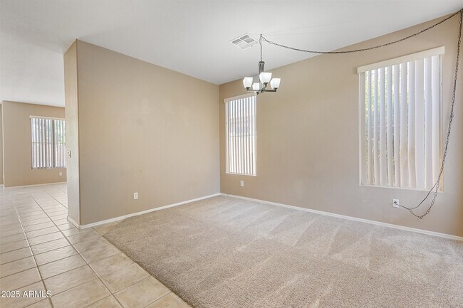 Charming 4 Bedroom Single Level Home with Pool in Higley Grove photo 5