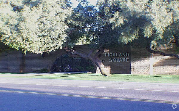 Highland 24 photo 2