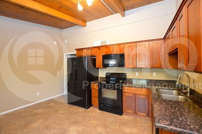 7218 E Belleview St Scottsdale, AZ 85257 photo 2