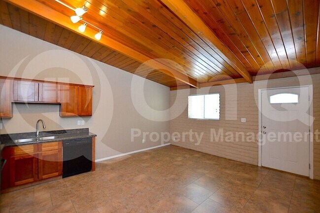 7218 E Belleview St Scottsdale, AZ 85257 photo 5