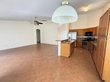 844 N Granite St Gilbert, AZ 85234 photo 3