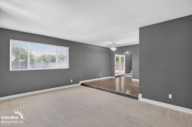 2615 W Straford Dr Chandler, AZ 85224 photo 4