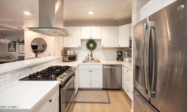 4535 E Campbell Ave Phoenix, AZ 85018 photo 4