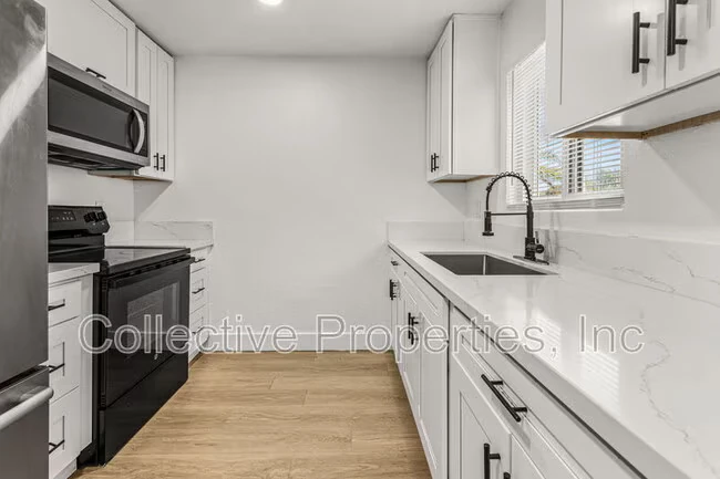 3965 Logan Ave San Diego, CA 92113 photo 2