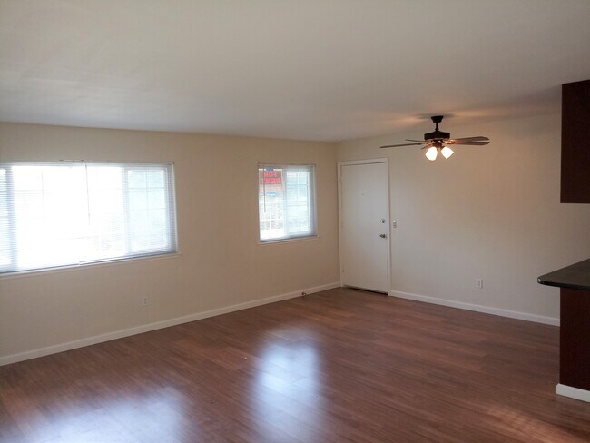 2324 Heidi Pl Santa Rosa, CA 95403 photo 2