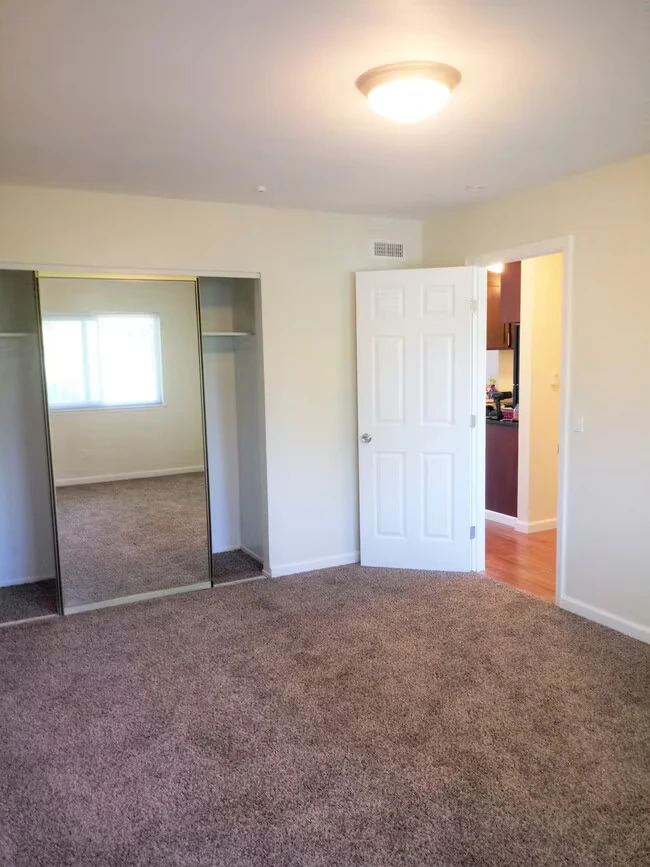 2324 Heidi Pl Santa Rosa, CA 95403 photo 4