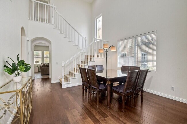 6057 Paseo Carreta Carlsbad, CA 92009 photo 5