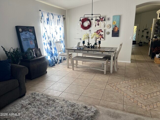 11185 W Ashley Chantil Dr Surprise, AZ 85378 photo 5