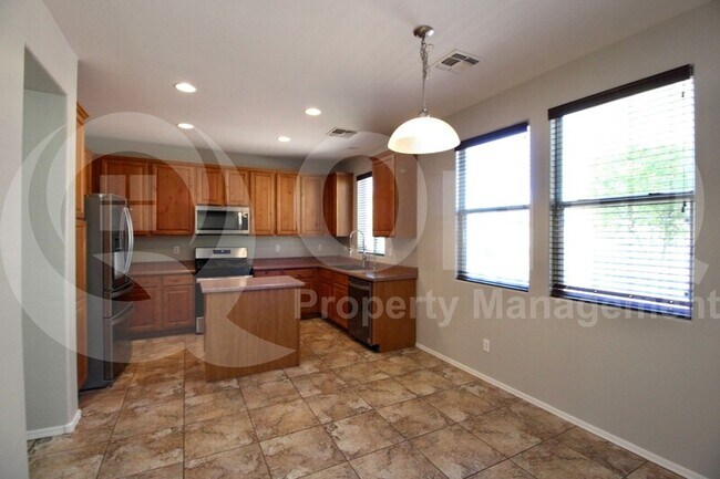 3013 S Sailors Way Gilbert, AZ 85295 photo 4