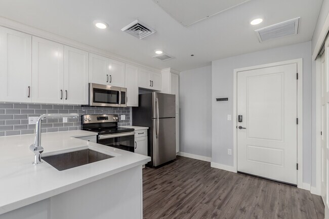475 N 9th St Phoenix, AZ 85006 photo 4