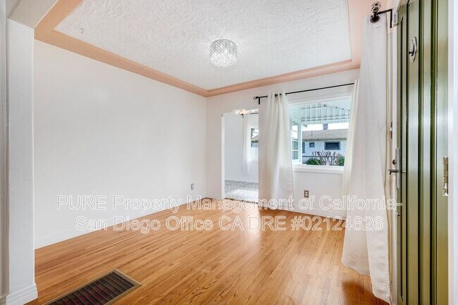 2903 J Ave National City, CA 91950 photo 4