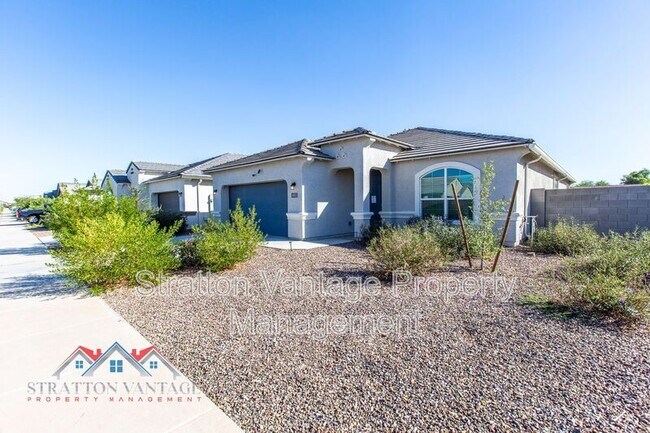 4453 W Magdalena Ln Phoenix, AZ 85339 photo 2