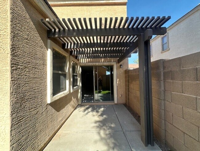 1897 S Tucana Ln Gilbert, AZ 85295 photo 5