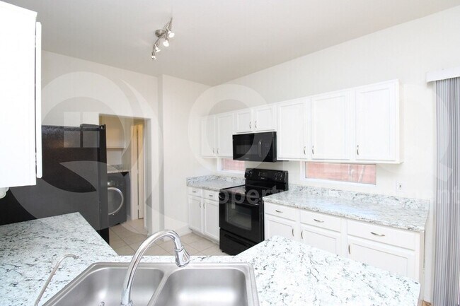 17606 N 17th Pl Phoenix, AZ 85022 photo 3