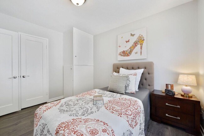 10185 Alhambra Ave Cupertino, CA 95014 photo 3