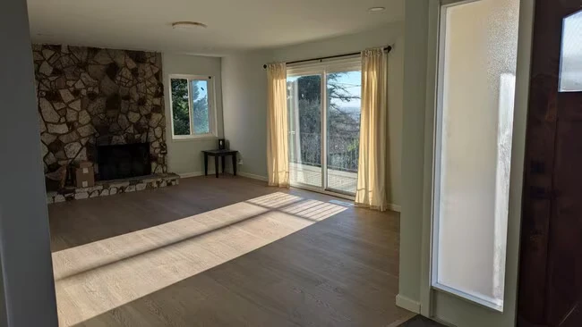 1187 Overlook Ave Hayward, CA 94542 photo 4