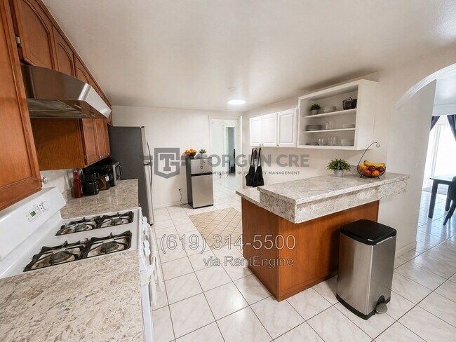 2430 Bartel St San Diego, CA 92123
