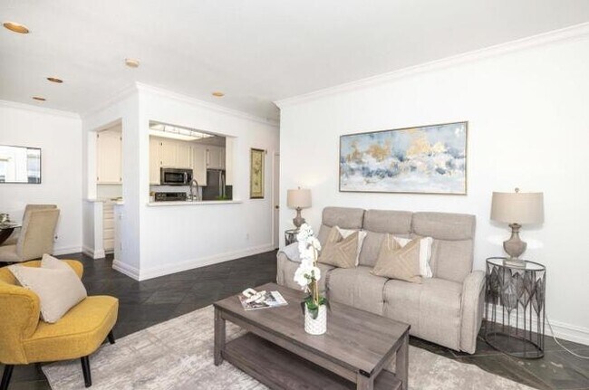 2309 Hastings Shore Ln Redwood City, CA 94065 photo 2