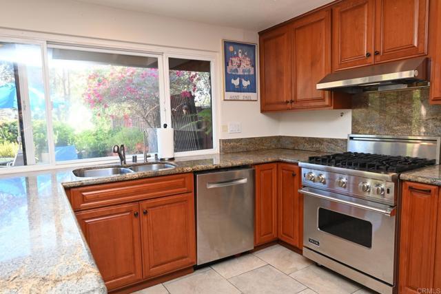 1881 Caminito Velez San Diego, CA 92037 photo 5