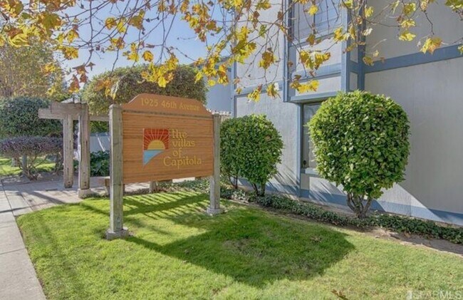 1925 46th Ave Capitola, CA 95010 photo 4