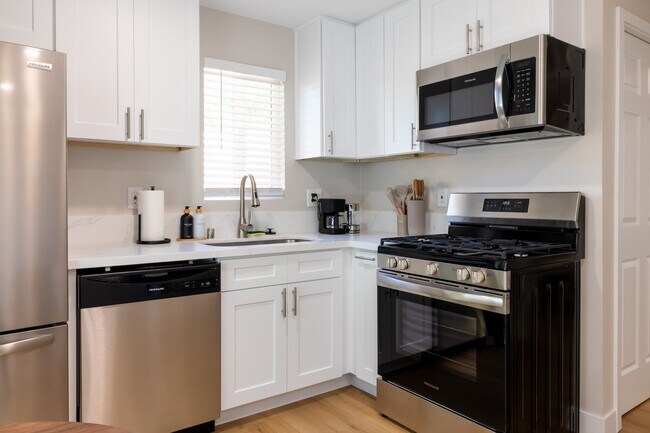 9312 Galston Dr Santee, CA 92071 photo 4
