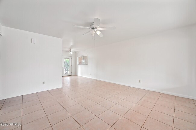 6238 N 10th St Phoenix, AZ 85014 photo 4