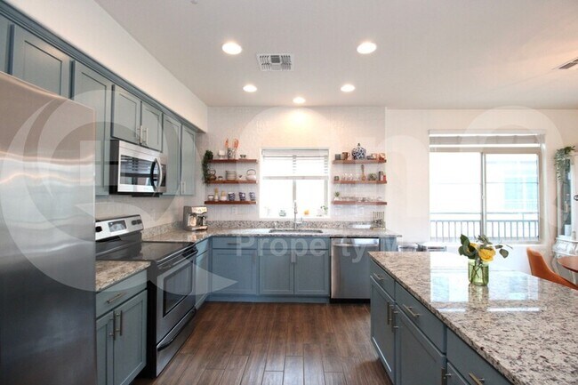 240 W Juniper Ave Gilbert, AZ 85234 photo 5