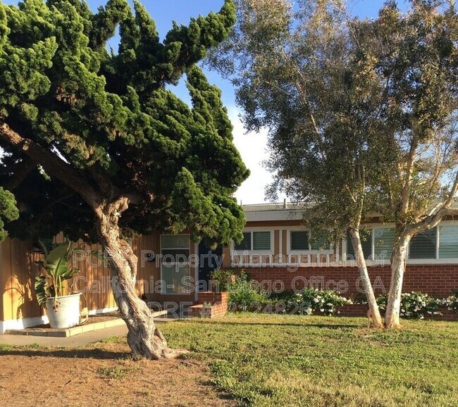 321 Dahlia Ave Imperial Beach, CA 91932 photo 2