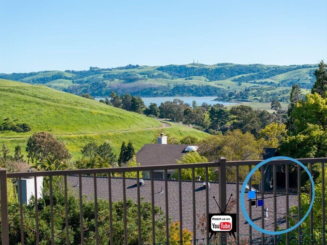 928 Bradford Way Benicia, CA 94510 photo 4